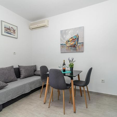 Apartmani Ante & Sime Трогир Екстериор снимка