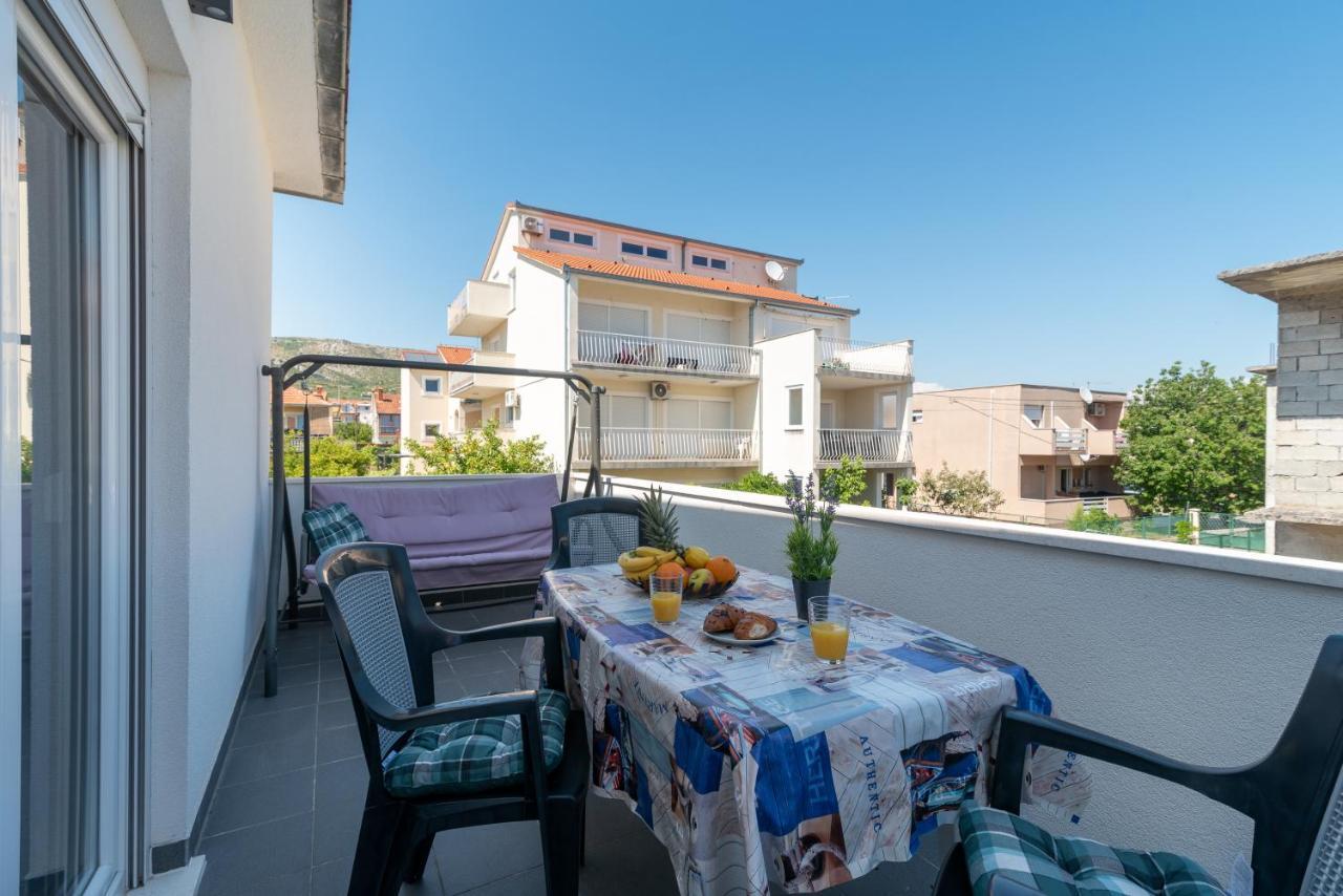 Apartmani Ante & Sime Трогир Екстериор снимка
