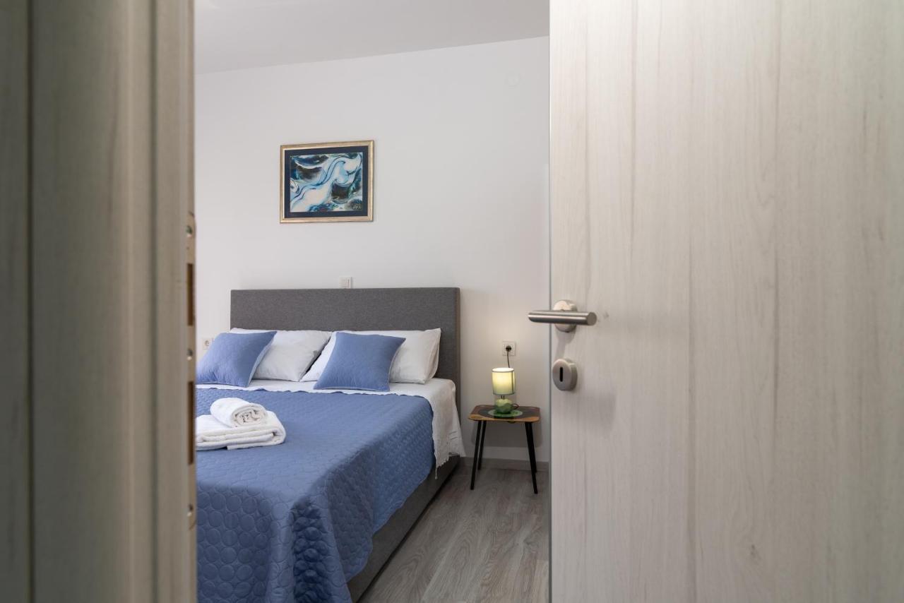 Apartmani Ante & Sime Трогир Екстериор снимка