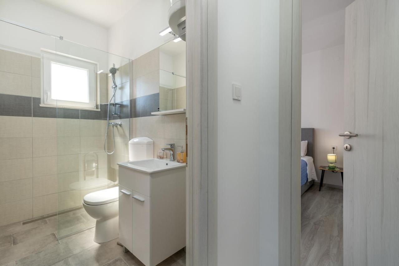 Apartmani Ante & Sime Трогир Екстериор снимка