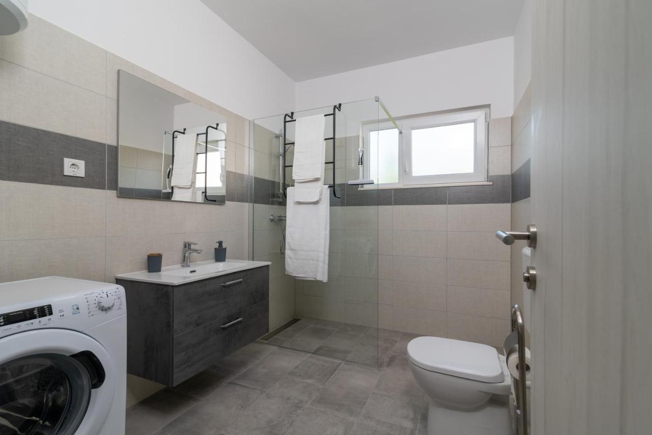 Apartmani Ante & Sime Трогир Екстериор снимка